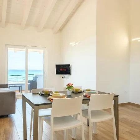 Lägenhet Casa Sul Mare Free Wi-fi Parking Elegance *