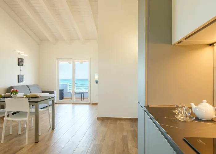 Casa Sul Mare Free Wi-fi Parking Elegance Apartamento *